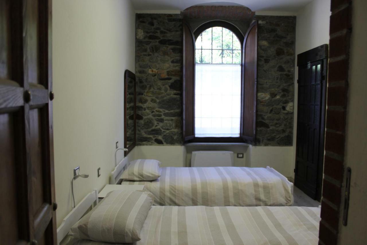 Passaggio A Nord Ovest Hotel Settimo Vittone Buitenkant foto